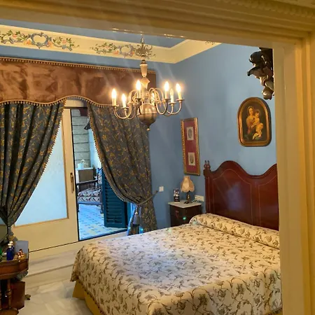 Alojamento de Acomodação e Pequeno-almoço Casa Palacio Jerezana Jerez de la Frontera