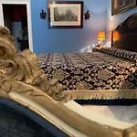 Casa Palacio Jerezana Bed & Breakfast