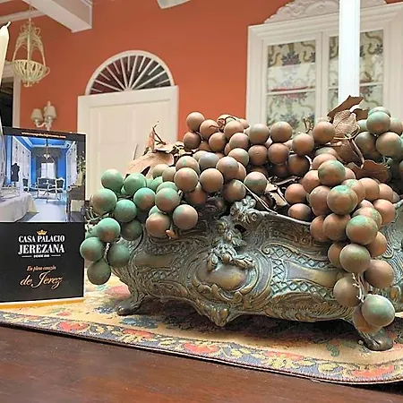 Casa Palacio Jerezana Bed & Breakfast