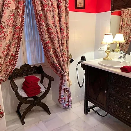 Bed & Breakfast Casa Palacio Jerezana 4*